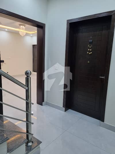 Dha Phase 3 Brand New Upper Portion 2 Bed Tv Lounge Available For Rent