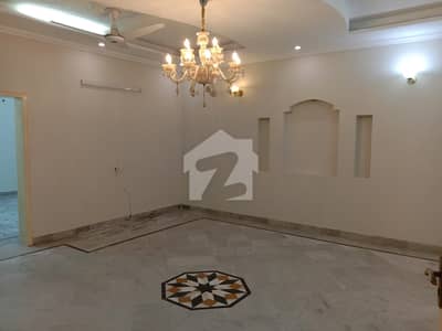 واپڈا ٹاؤن فیز 1 واپڈا ٹاؤن,لاہور میں 5 کمروں کا 10 مرلہ مکان 3.7 کروڑ میں برائے فروخت۔
