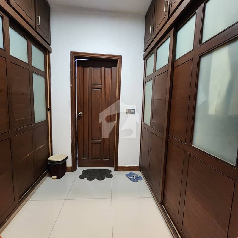 666yd Slightly Used House For Sale 666yd Slightly Used House For Sale