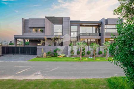 ANW REAL ESTATE PROUDLY OFFERS: 2 KANAL ELEGANT AND FULLY MAINTAINED SUPER HOT LOCATED BUNGALOW IS AVAILABLE IN THE BEST BLOCK OF DHA PHASE 7 LAHORE.