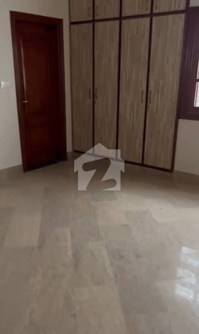 240 Yards 3 Bed Drawing Dining Lower Portion For Rent