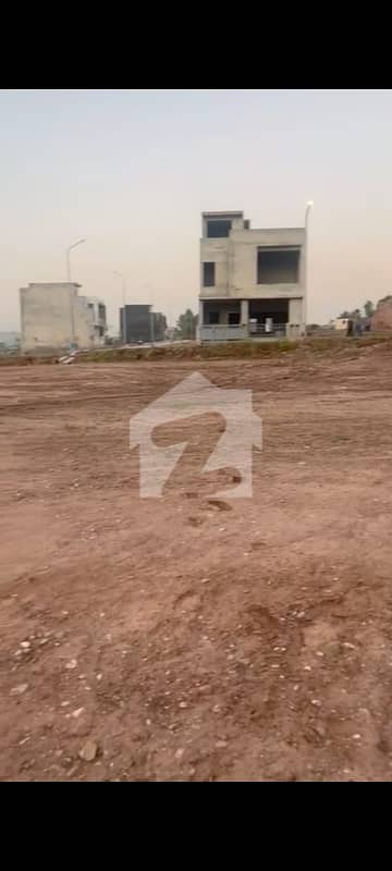5 Marla Plot In J Block Available For Sale In Park View City