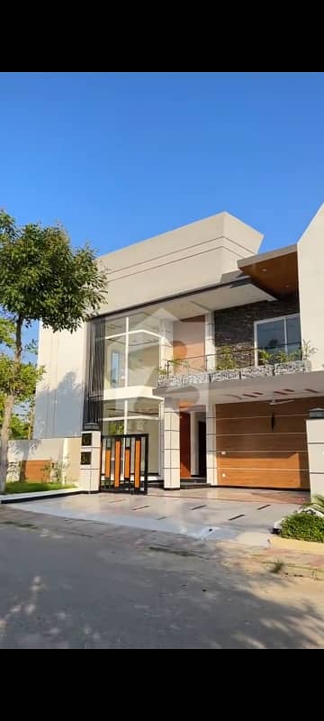 1 Kanal Corner House For Sale In Top City-1 Islamabad
