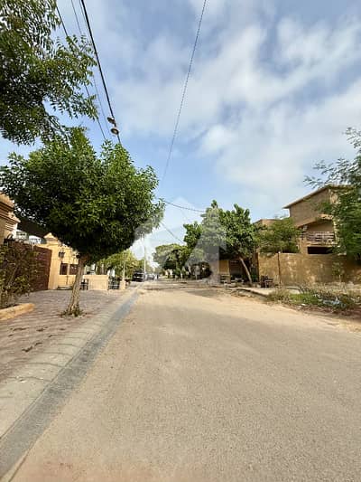 1000 Yards Plot | DHA Phase 6 | Prime, Peaceful Location