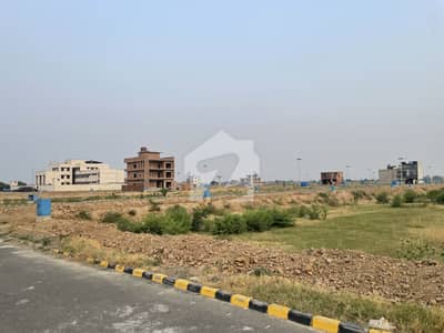 ایل ڈی اے سٹی فیز 1 ۔ بلاک سی ایل ڈی اے سٹی فیز 1 - جناح سیکٹر,ایل ڈی اے سٹی فیز 1,ایل ڈی اے سٹی,ایل ڈی اے روڈ,لاہور میں 10 مرلہ رہائشی پلاٹ 1.3 کروڑ میں برائے فروخت۔