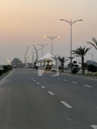 10 Marla Residential plot for Sale In New Lahore city