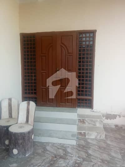 1000 Square Yards Room In DHA Defence For rent At Good Location