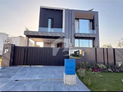 ڈی ایچ اے فیز 5 ڈیفنس (ڈی ایچ اے),لاہور میں 5 کمروں کا 10 مرلہ مکان 5.5 کروڑ میں برائے فروخت۔ ڈی ایچ اے فیز 5 ڈیفنس (ڈی ایچ اے),لاہور میں 5 کمروں کا 10 مرلہ مکان 5.5 کروڑ میں برائے فروخت۔