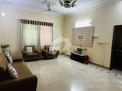 West Open 400 Yard House For Sale In Johar
