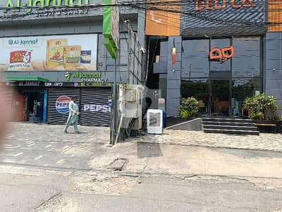 علامہ اقبال مین بلیوارڈ علامہ اقبال ٹاؤن,لاہور میں 10 مرلہ Studio عمارت 26.0 کروڑ میں برائے فروخت۔