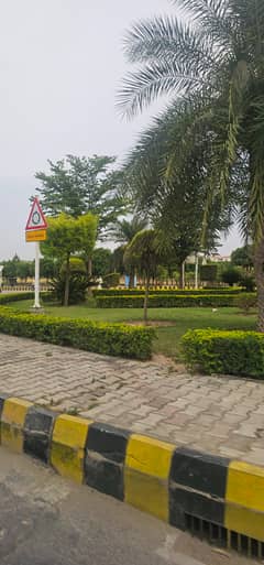 Gulberg Greens block Bi