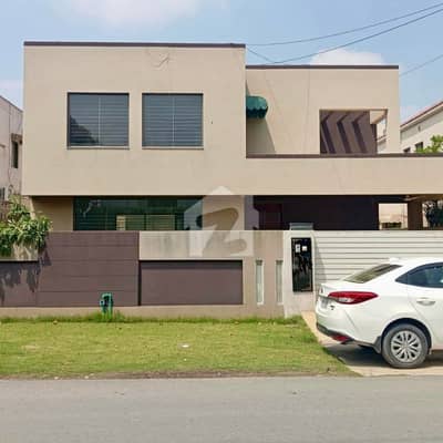 20 MARLA ELEGANT AND FULLY MAINTAINED SUPER HOT LOCATED BUNGALOW IS AVAILABLE IN THE BEST BLOCK OF DHA LAHORE. 20 MARLA ELEGANT AND FULLY MAINTAINED SUPER HOT LOCATED BUNGALOW IS AVAILABLE IN THE BEST BLOCK OF DHA LAHORE.