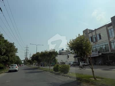 Commercial Plot In Valencia Housing Society For sale