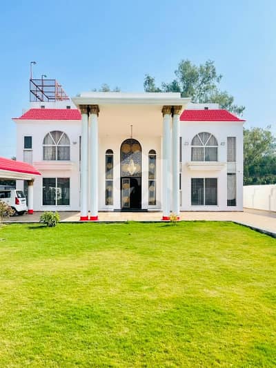 Stunning Modern Farmhouse For Sale