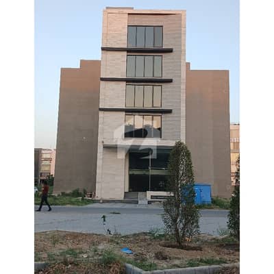 ڈی ایچ اے فیز 6 ڈیفنس (ڈی ایچ اے),لاہور میں 8 مرلہ Studio عمارت 9.0 لاکھ میں کرایہ پر دستیاب ہے۔ ڈی ایچ اے فیز 6 ڈیفنس (ڈی ایچ اے),لاہور میں 8 مرلہ Studio عمارت 9.0 لاکھ میں کرایہ پر دستیاب ہے۔