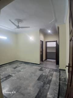 Centrally Located Upper Portion For rent In G-13/2 Available