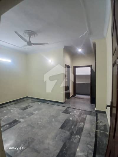Centrally Located Upper Portion For rent In G-13/2 Available