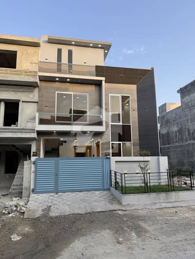 5 Marla (25x50) Double unit House for sale in block F mpchs Multi garden B17 Islamabad