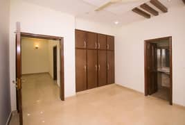 7 Marla Lower Portion Beautiful Location For Rent In DHA Phase 3 Lahore.