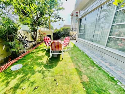 20 MARLA ELEGANT AND FULLY MAINTAINED SUPER HOT LOCATED BUNGALOW IS AVAILABLE IN THE BEST BLOCK OF DHA LAHORE.