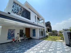 DHA Lahore 1 Kanal Owner Build Design House With Available For Sale This House Have