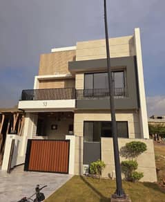 5 Marla Brand New House Available For Sale In Sector N Reasanable Price