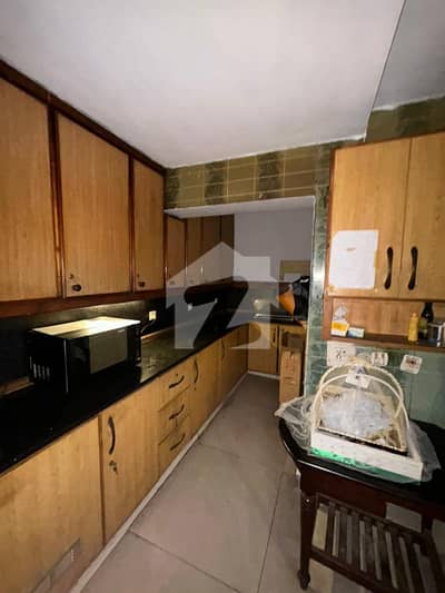 2 KANAL OFFICE USE HOUSE FOR RENT UPPER PORTION GULBERG III MM-ALAM ROAD LAHORE