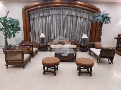 banglow for rent 4 + 2 planing fully furnished  private lift