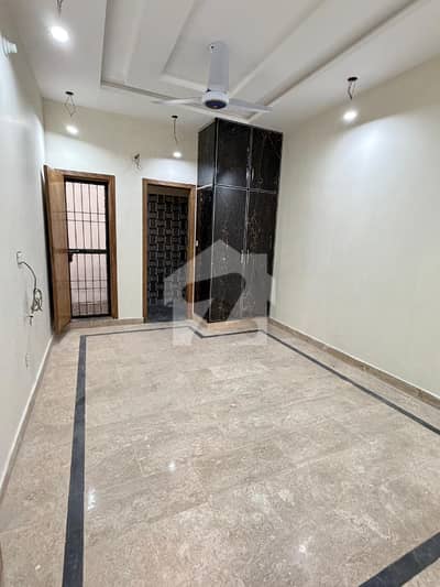 4.5 Marla 2ND Portion Available For Rent (New Iqbal Park Area)