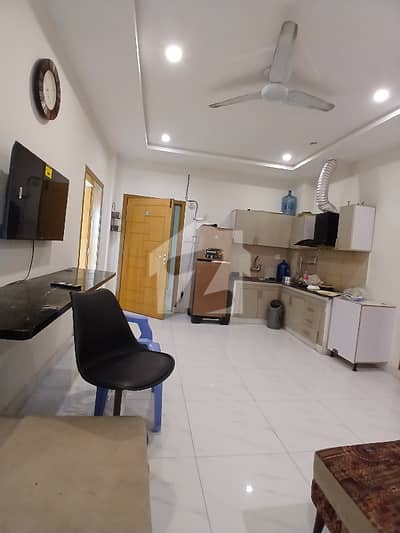 بحریہ ٹاؤن فیز 8 بحریہ ٹاؤن راولپنڈی,راولپنڈی میں 2 کمروں کا 4 مرلہ مکان 70.0 ہزار میں کرایہ پر دستیاب ہے۔ بحریہ ٹاؤن فیز 8 بحریہ ٹاؤن راولپنڈی,راولپنڈی میں 2 کمروں کا 4 مرلہ مکان 70.0 ہزار میں کرایہ پر دستیاب ہے۔