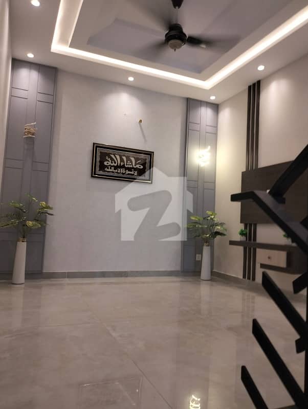 5 Marla Modren House In 9 Town DHA 5 Marla Modren House In 9 Town DHA