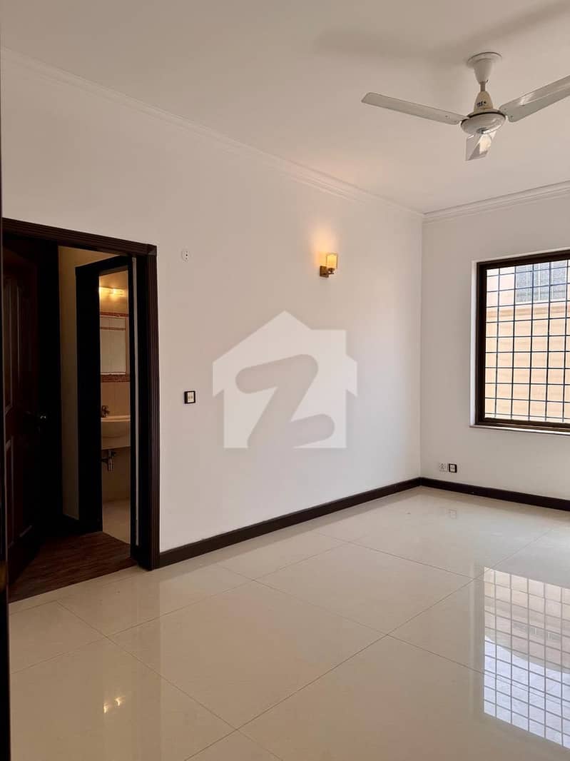 G 9 House For Sale 14 Marla G 9 House For Sale 14 Marla