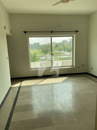 Beautiful 4 Bad upper portion for rent