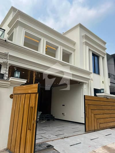 BRAND NEW 11 MARLA HOUSE FOR SALE Ground + 1 | Lower Bani Gala | Imran Khan Chowk BRAND NEW 11 MARLA HOUSE FOR SALE Ground + 1 | Lower Bani Gala | Imran Khan Chowk