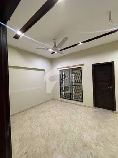 Upper Portion With 3 Beds Available For RENT In Dream Gardens Lahore