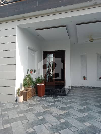1 kanal new upper portion for rent in bankers society near lums dha lhr