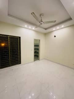 Lower Portion with 2 Bedrooms & Gas Available For Rent in Dream Gardens Lahore