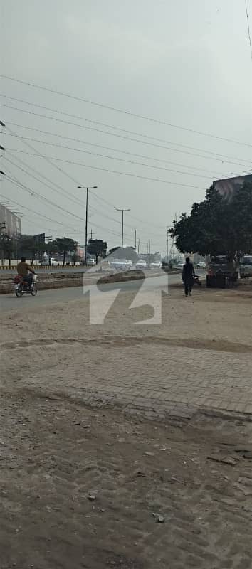 پائن ایونیو لاہور میں 1 کنال کمرشل پلاٹ 17.0 کروڑ میں برائے فروخت۔ پائن ایونیو لاہور میں 1 کنال کمرشل پلاٹ 17.0 کروڑ میں برائے فروخت۔