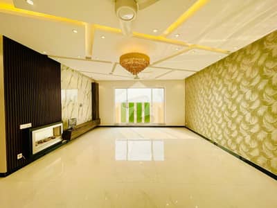 1 KANAL MODRAN DESIGN UPPER PORTION FOR RENT IN DHA PH 7 HOT LOCATION 1 KANAL MODRAN DESIGN UPPER PORTION FOR RENT IN DHA PH 7 HOT LOCATION