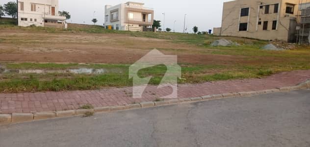 Plot No 1645 Top Heighted Plot