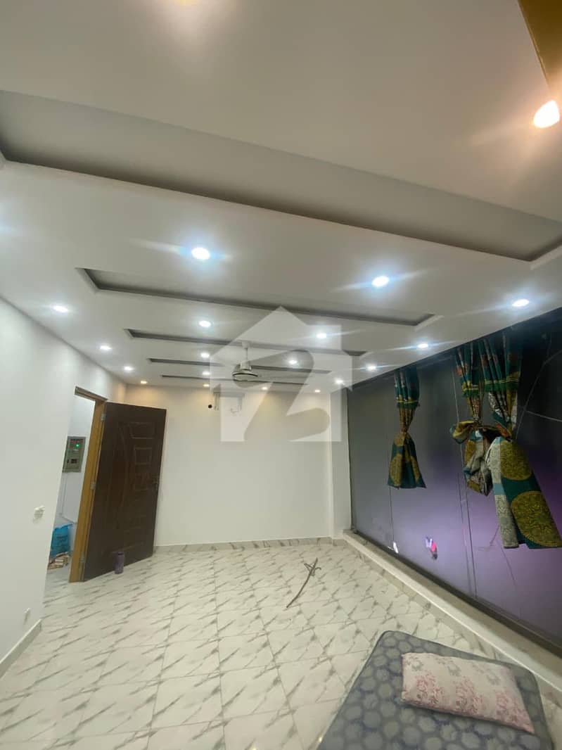 5 Marla Flat For Rent 5 Marla Flat For Rent
