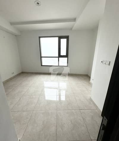 Elegant 4 Bedroom Seafront Apartment Available In Emaar Pearl Tower 1