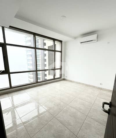 Elegant 4 Bedroom Seafront Apartment Available For Rent In Emaar Pearl Tower!
