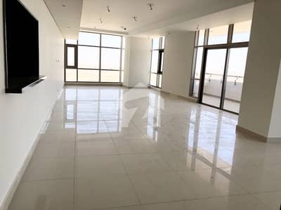 Elegant Seafront Apartment Available For Rent In Emaar Reef Tower!