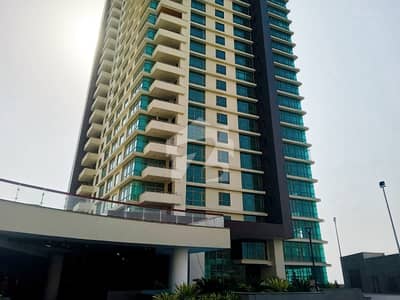 Luxurious Seafront 4-Bedroom Apartment Available For Rent In Pearl Tower