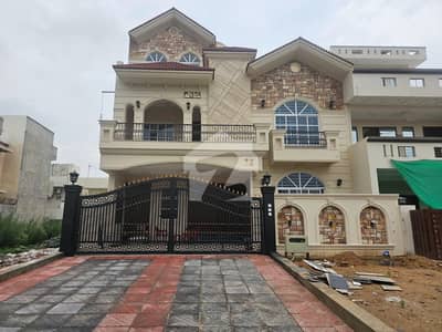 Brand New 35x70 Triple Story Sun Face 70 Feet Wide Road Available For Sale In G-13/3 Brand New 35x70 Triple Story Sun Face 70 Feet Wide Road Available For Sale In G-13/3
