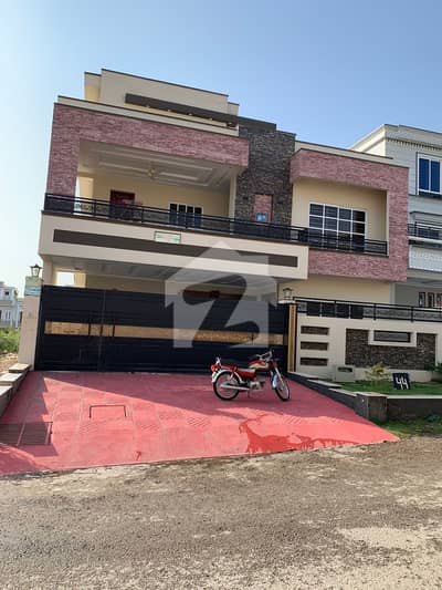 Brand New 40x80 House Sun Face 50 Feet Wide Road Direct Access To Main Double Road Solid Construction Available For Sale In G-13/2