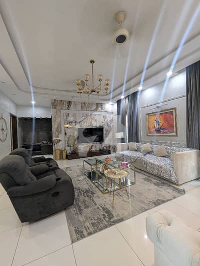 500 Yard Bungalow For Rent In Phase 6 500 Yard Bungalow For Rent In Phase 6