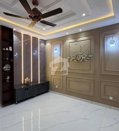 1 Kanal Like A New Upper Portion For Rent 1 Kanal Like A New Upper Portion For Rent
