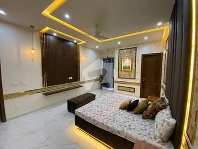 1 KANAL Like A New Beautiful Upper Portion For Rent
